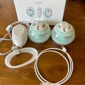 Hands free breast pump